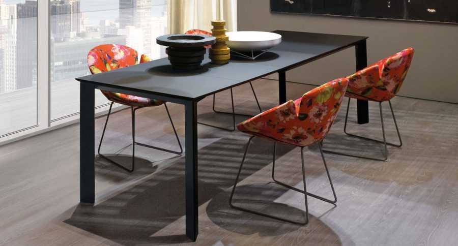 One flo chair One flo chair