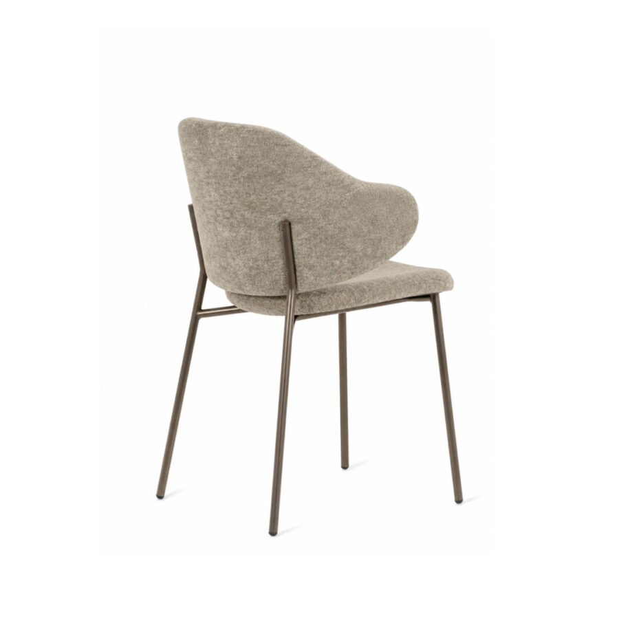Holly Calligaris P29L_T3R-1